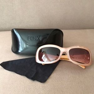 Fend Sunglasses